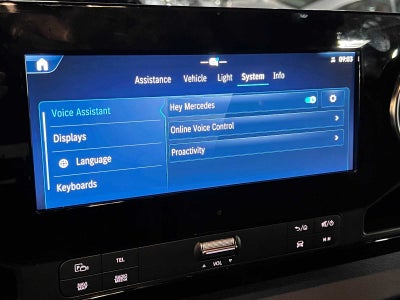 2026 Mercedes-Benz Sprinter Passenger 2500 Standard Roof I4 Diesel HO 144 AWD