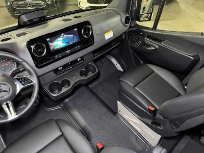 2026 Mercedes-Benz Sprinter Passenger 2500 Standard Roof I4 Diesel HO 144 AWD