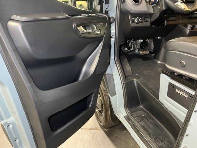 2026 Mercedes-Benz Sprinter Passenger 2500 Standard Roof I4 Diesel HO 144 AWD