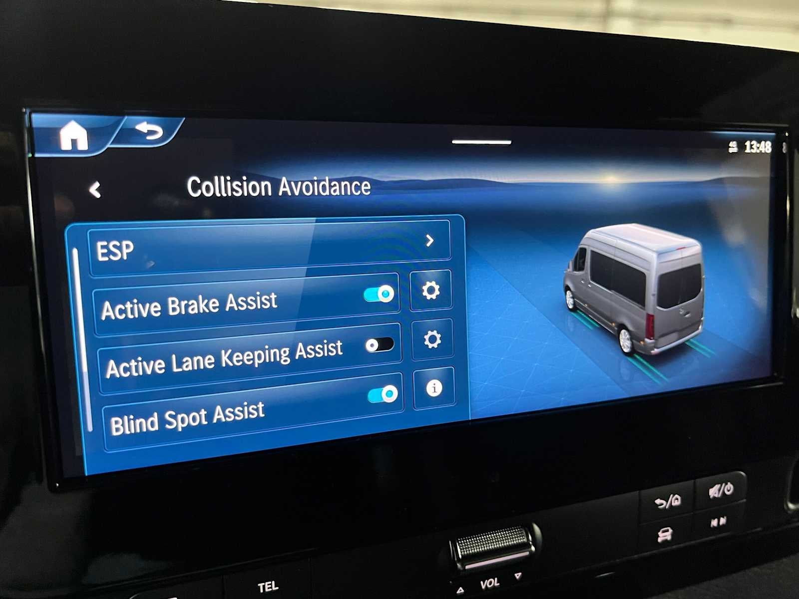 2026 Mercedes-Benz Sprinter Passenger 2500 Standard Roof I4 Diesel HO 144 AWD