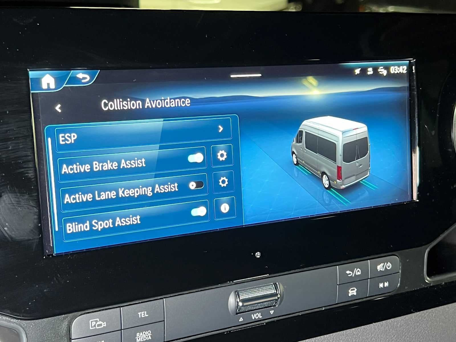 2025 Mercedes-Benz Sprinter Passenger Van 2500 Standard Roof I4 Diesel HO 144 AWD