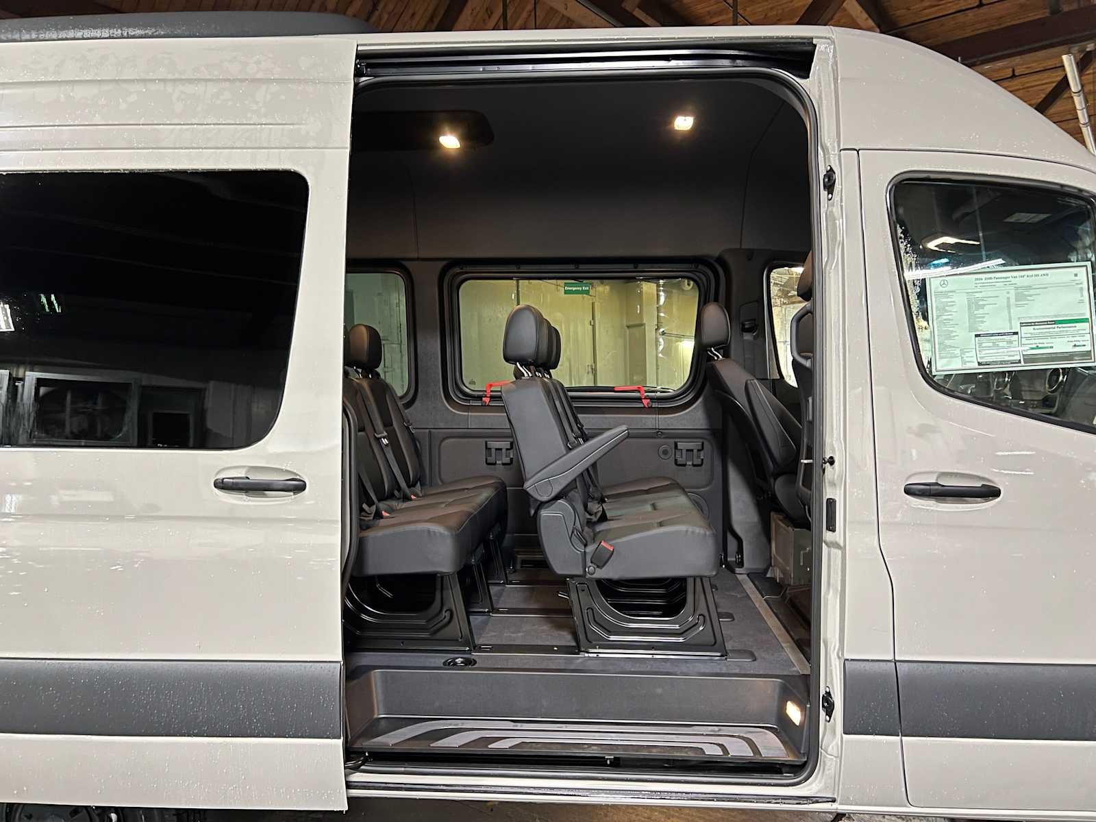 2026 Mercedes-Benz Sprinter Passenger Van 2500 Standard Roof I4 Diesel HO 144 AWD