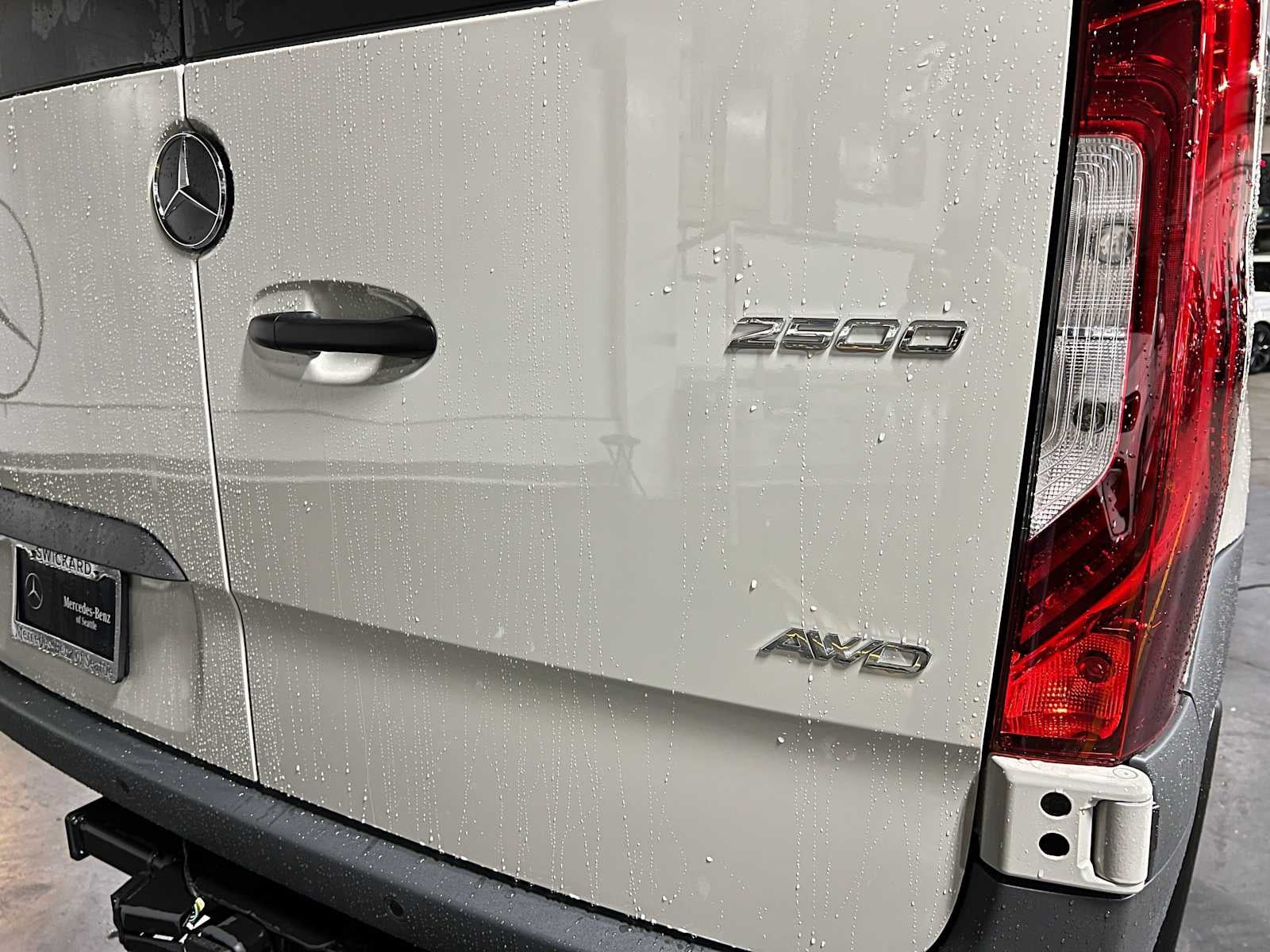 2026 Mercedes-Benz Sprinter Passenger Van 2500 Standard Roof I4 Diesel HO 144 AWD