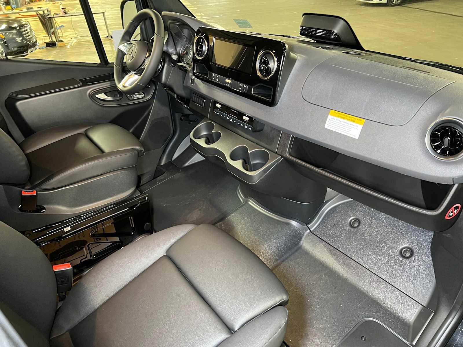 2026 Mercedes-Benz Sprinter Passenger Van 2500 Standard Roof I4 Diesel HO 144 AWD