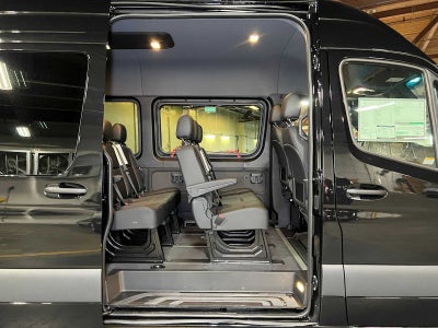 2026 Mercedes-Benz Sprinter Passenger Van 2500 Standard Roof I4 Diesel HO 144 AWD