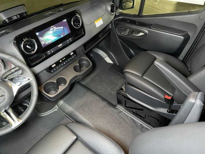 2026 Mercedes-Benz Sprinter Passenger Van 2500 Standard Roof I4 Diesel HO 144 AWD