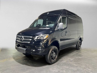 2026 Mercedes-Benz Sprinter Passenger Van 2500 Standard Roof I4 Diesel HO 144 AWD