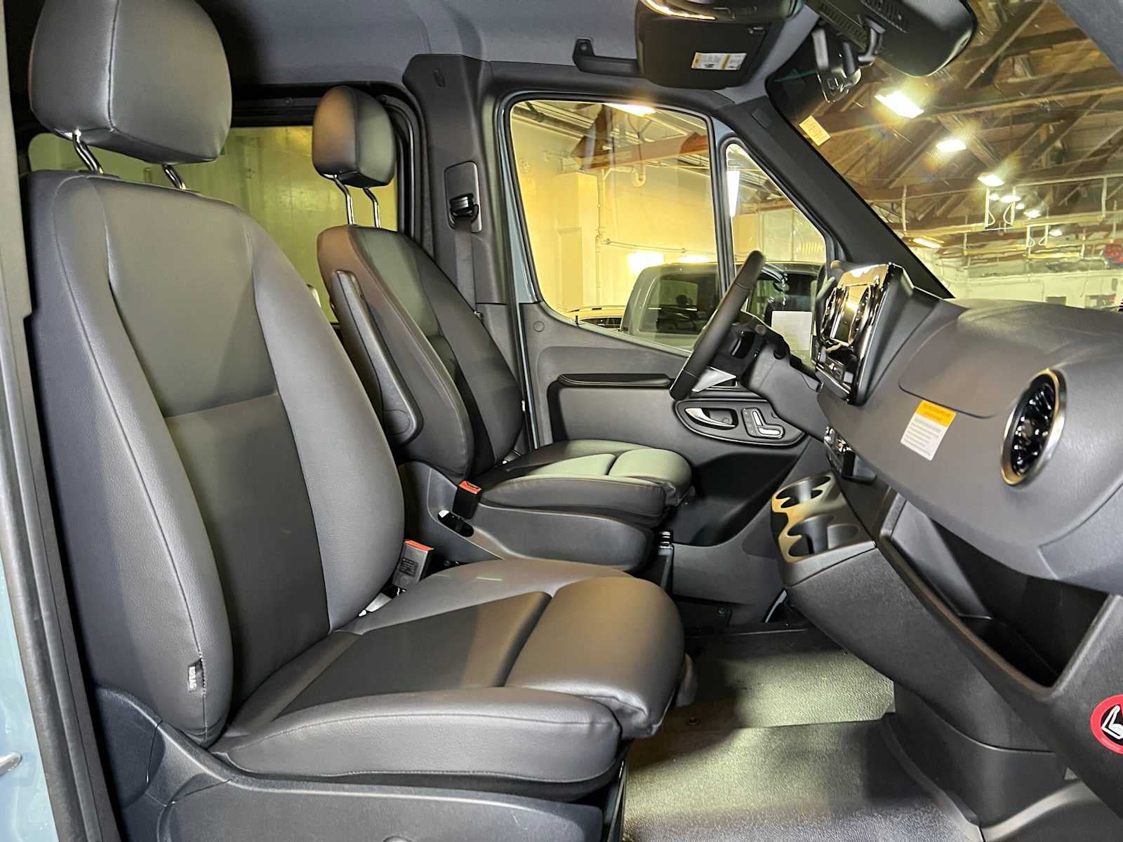 2026 Mercedes-Benz Sprinter Passenger Van 2500 Standard Roof I4 Diesel HO 144 AWD