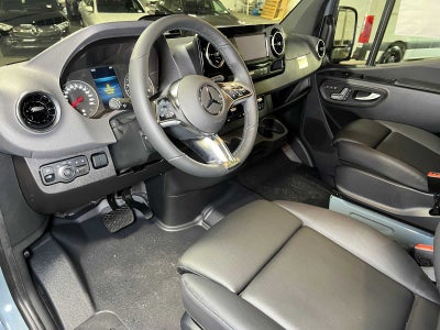 2026 Mercedes-Benz Sprinter Passenger Van 2500 Standard Roof I4 Diesel HO 144 AWD