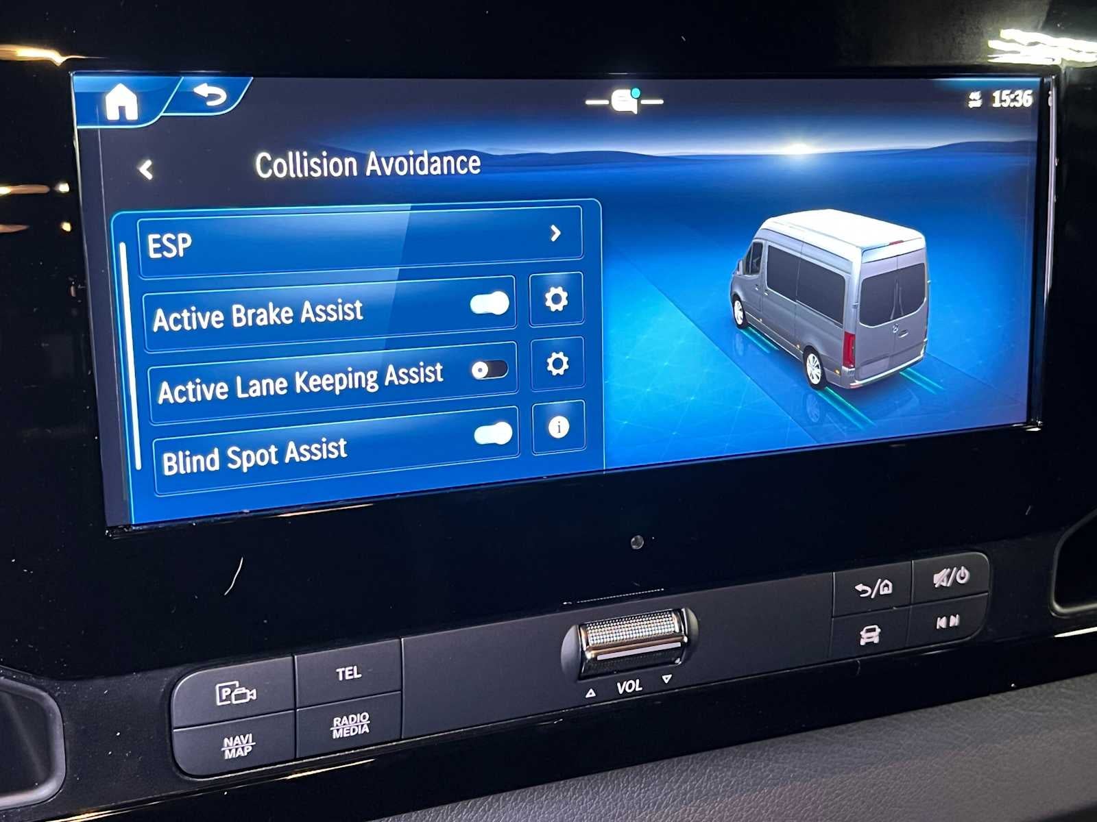 2026 Mercedes-Benz Sprinter Passenger Van 2500 Standard Roof I4 Diesel HO 144 AWD