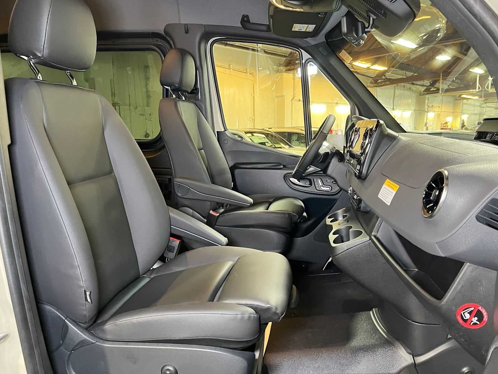 2026 Mercedes-Benz Sprinter Passenger Van 2500 Standard Roof I4 Diesel HO 144 AWD