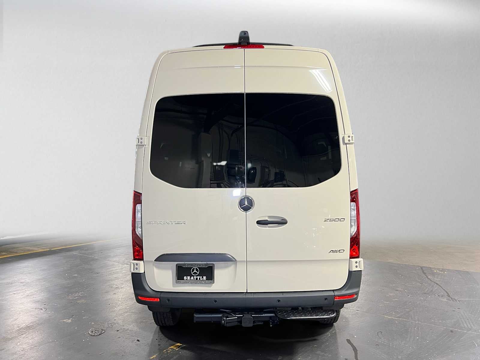 2026 Mercedes-Benz Sprinter Passenger Van 2500 Standard Roof I4 Diesel HO 144 AWD