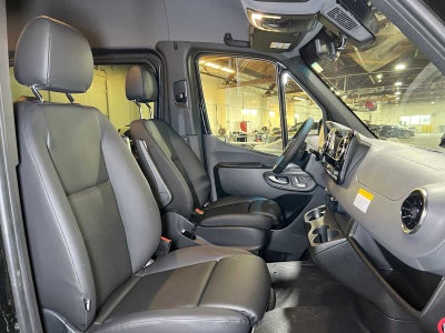 2026 Mercedes-Benz Sprinter Passenger Van 2500 High Roof I4 Diesel HO 170 RWD