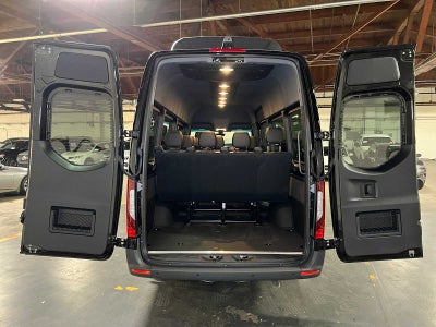 2026 Mercedes-Benz Sprinter Passenger Van 2500 High Roof I4 Diesel HO 170 RWD