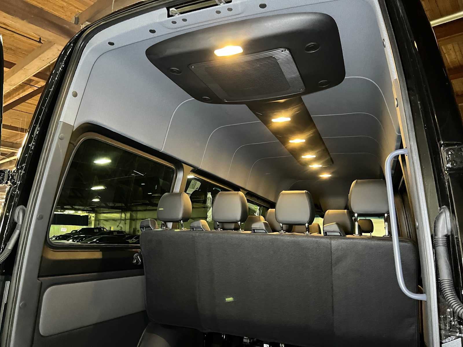 2026 Mercedes-Benz Sprinter Passenger Van 2500 High Roof I4 Diesel HO 170 RWD