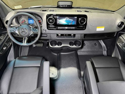 2026 Mercedes-Benz Sprinter Passenger Van 2500 High Roof I4 Diesel HO 170 RWD