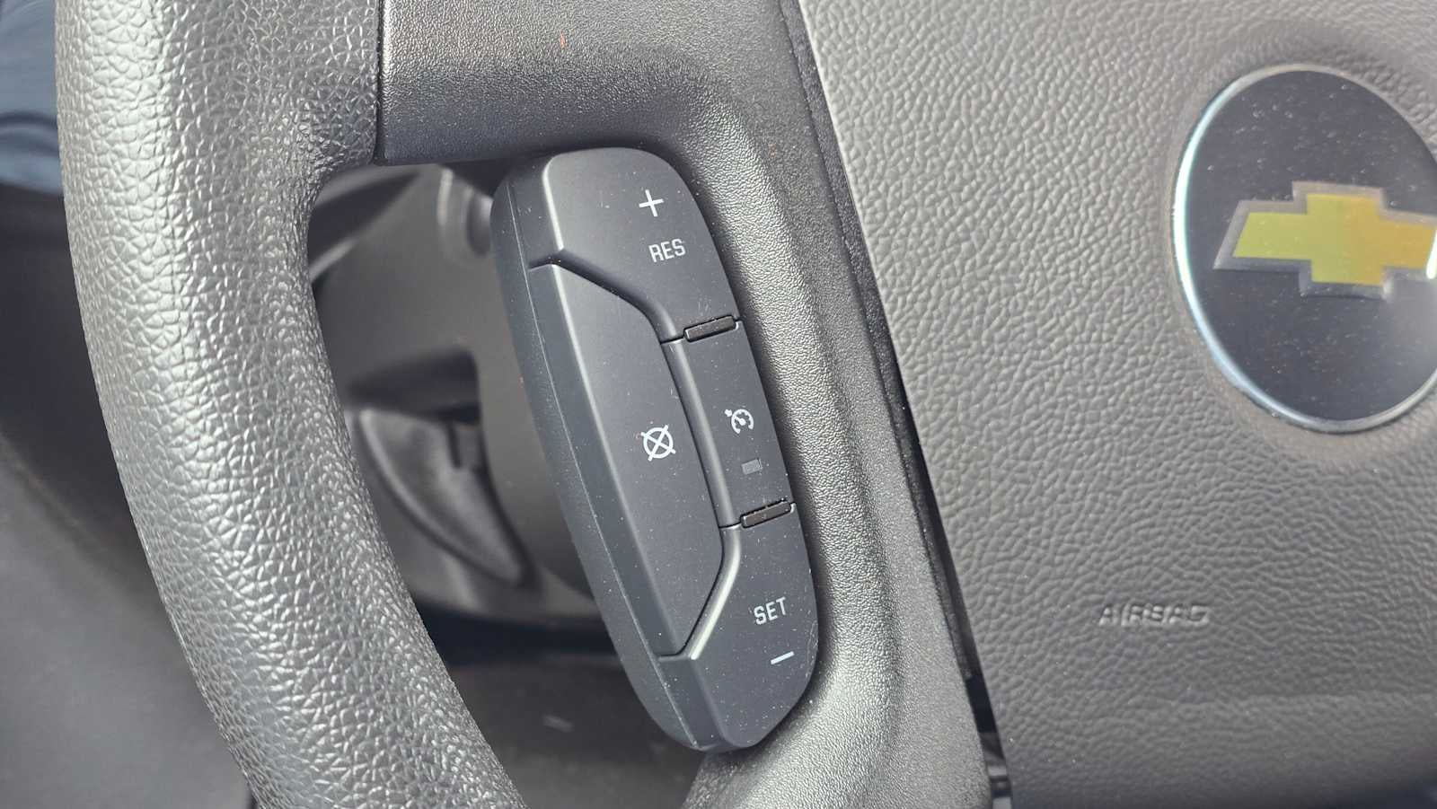 2025 Chevrolet Express Cargo Van RWD 2500 155"