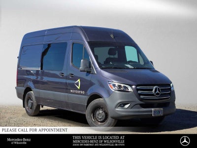 2021 Mercedes-Benz Sprinter Crew Van 2500 Standard Roof I4 144 RWD