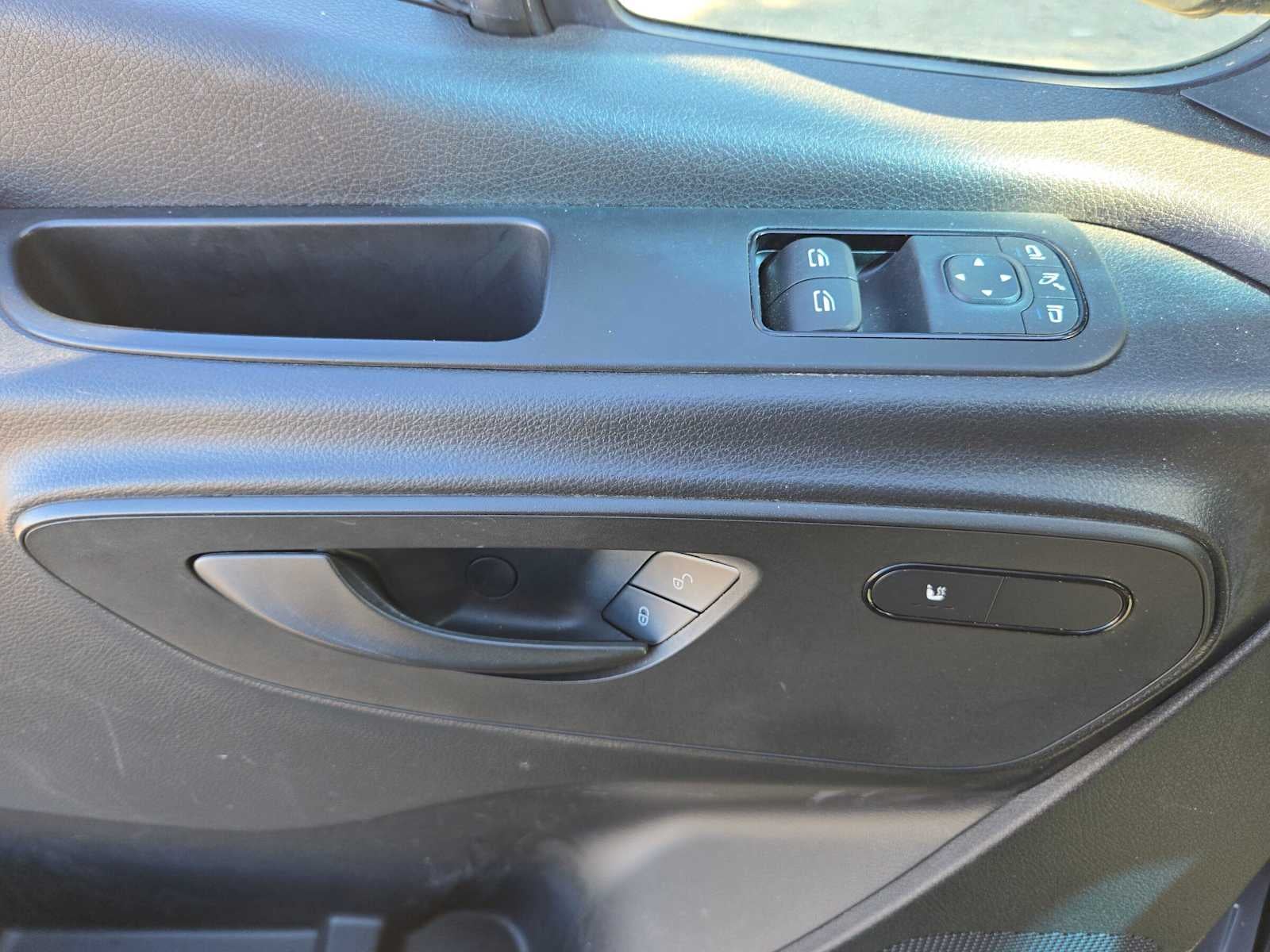 2021 Mercedes-Benz Sprinter Crew Van 2500 Standard Roof I4 144 RWD
