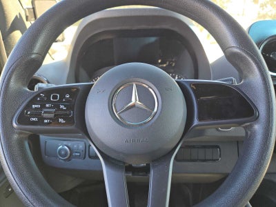 2021 Mercedes-Benz Sprinter Crew Van 2500 Standard Roof I4 144 RWD