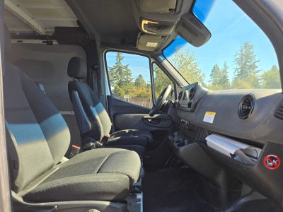 2020 Mercedes-Benz Sprinter Cargo 2500 Standard Roof V6 144 RWD