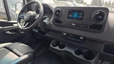 2020 Mercedes-Benz Sprinter Crew Van 2500 High Roof V6 170 4WD