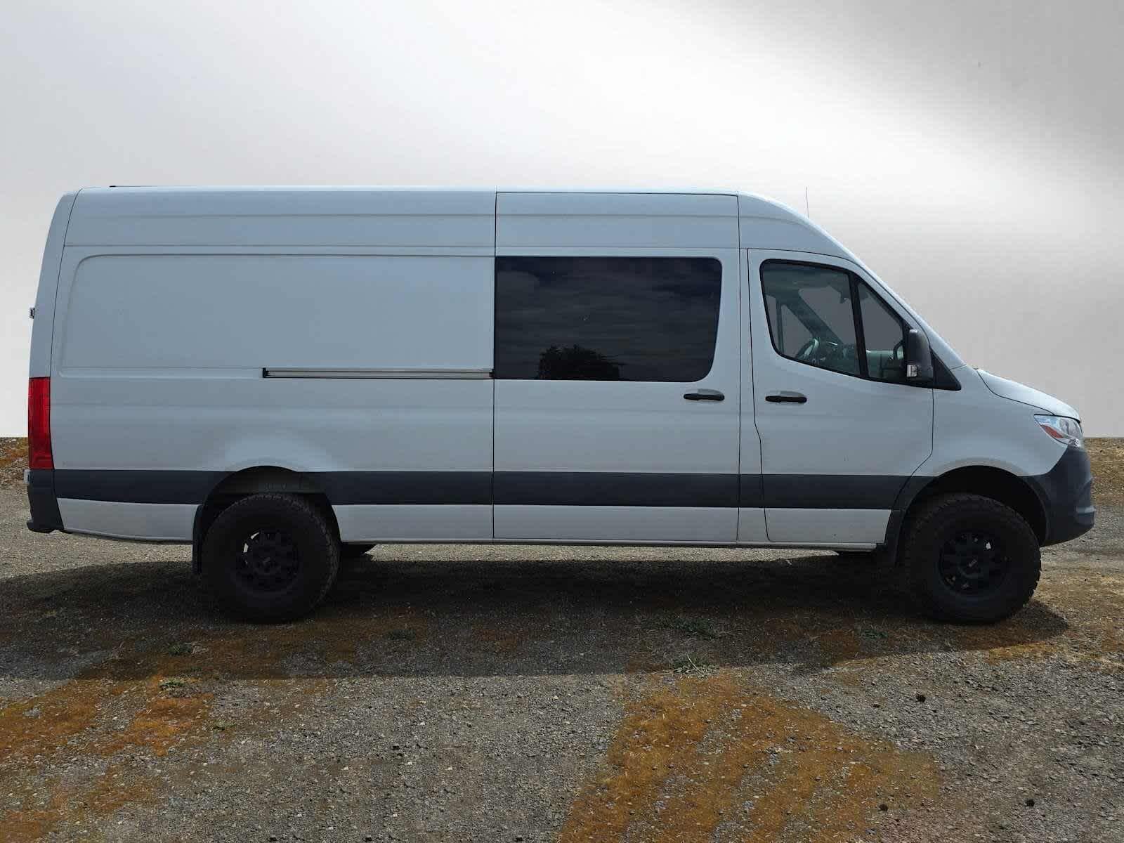 2020 Mercedes-Benz Sprinter Crew Van 2500 High Roof V6 170 4WD