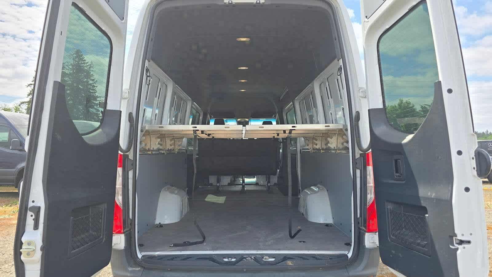 2020 Mercedes-Benz Sprinter Crew Van 2500 High Roof V6 170 4WD