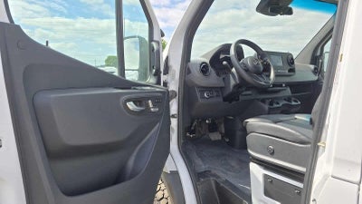2020 Mercedes-Benz Sprinter Crew Van 2500 High Roof V6 170 4WD