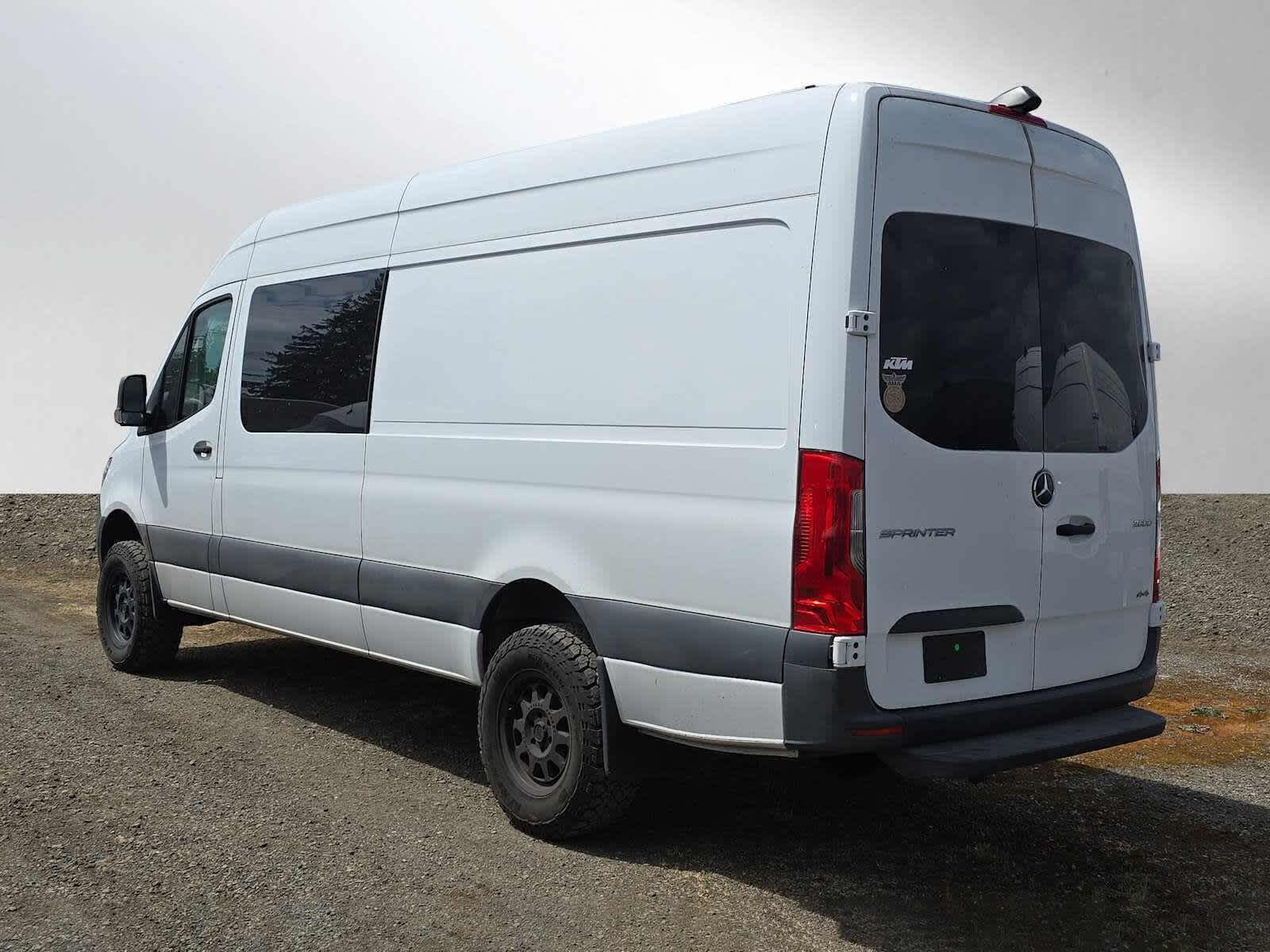 2020 Mercedes-Benz Sprinter Crew Van 2500 High Roof V6 170 4WD