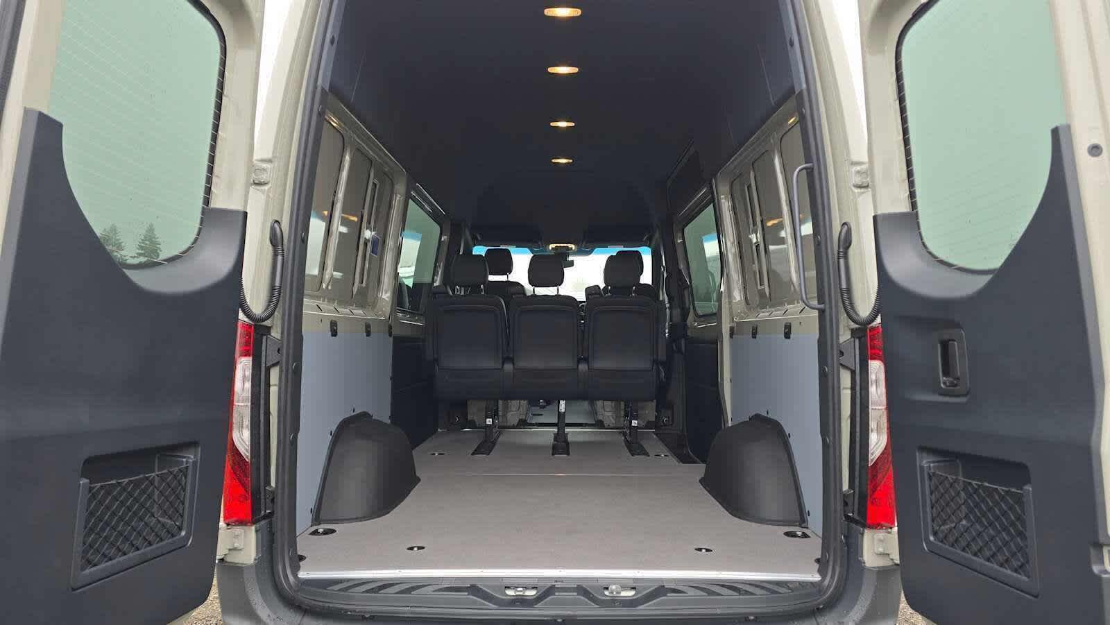 2026 Mercedes-Benz Sprinter 2500 Standard Roof I4 Diesel HO 144" AWD