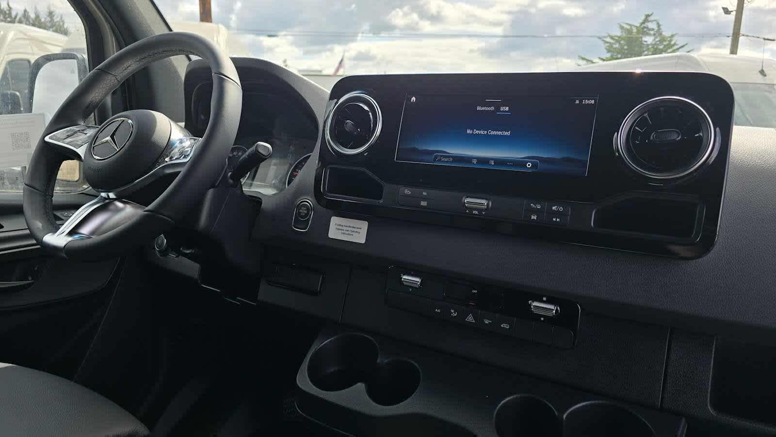 2026 Mercedes-Benz Sprinter 2500 Standard Roof I4 Diesel HO 144 AWD