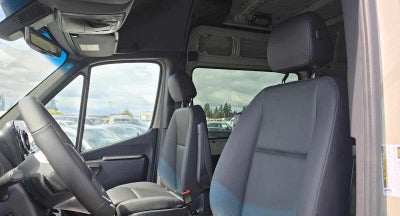 2026 Mercedes-Benz Sprinter 2500 Standard Roof I4 Diesel HO 144 AWD