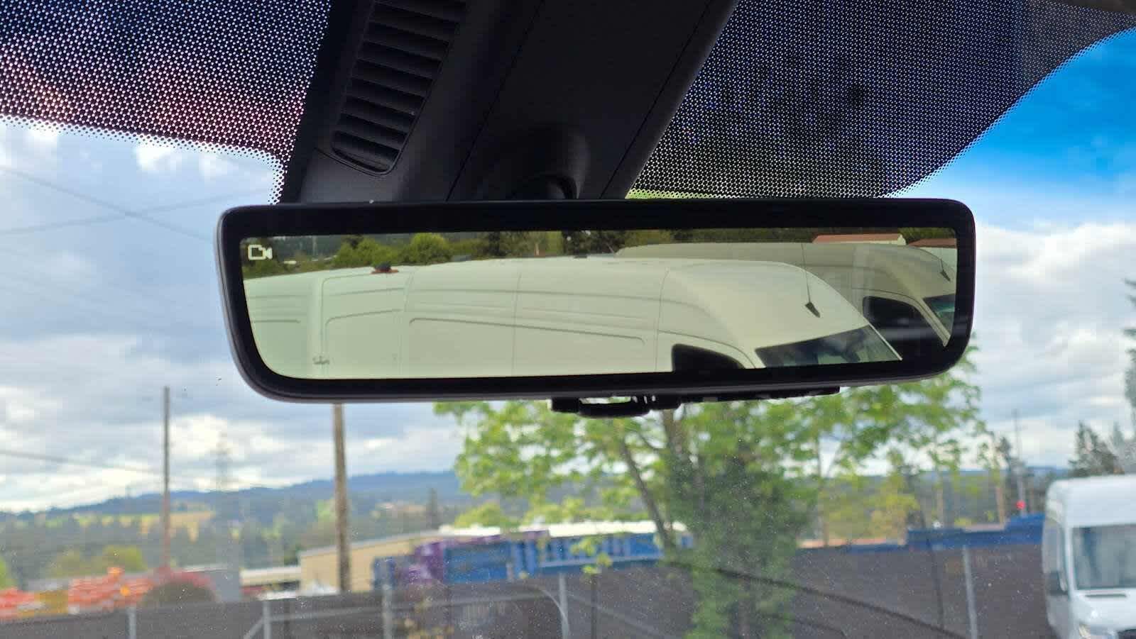 2026 Mercedes-Benz Sprinter 2500 Standard Roof I4 Diesel HO 144 AWD