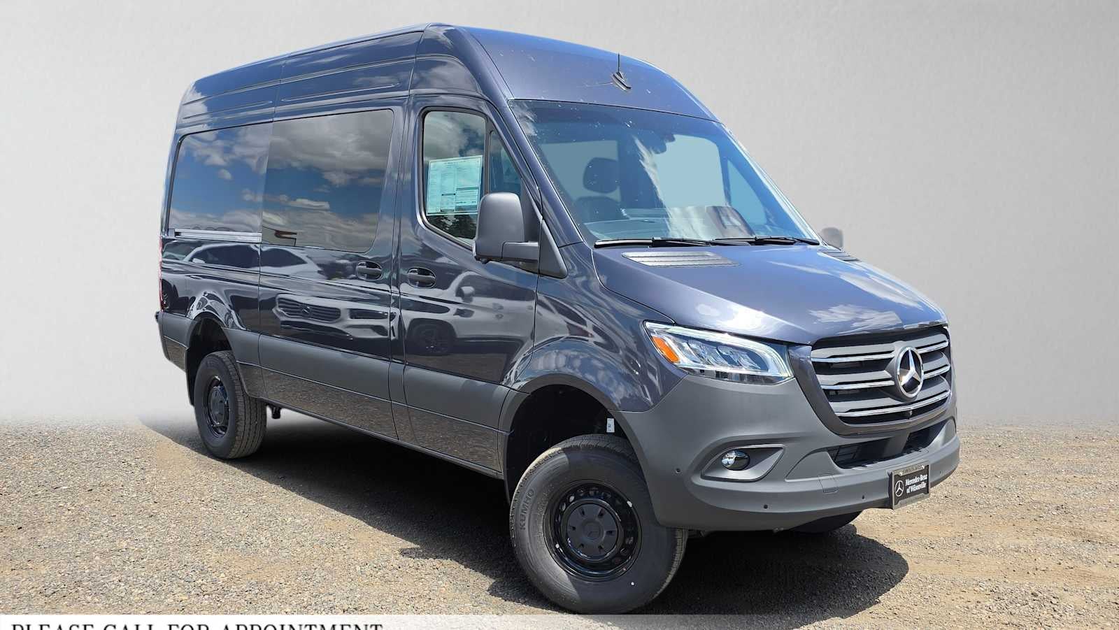 2026 Mercedes-Benz Sprinter 2500 Standard Roof I4 Diesel HO 144 AWD