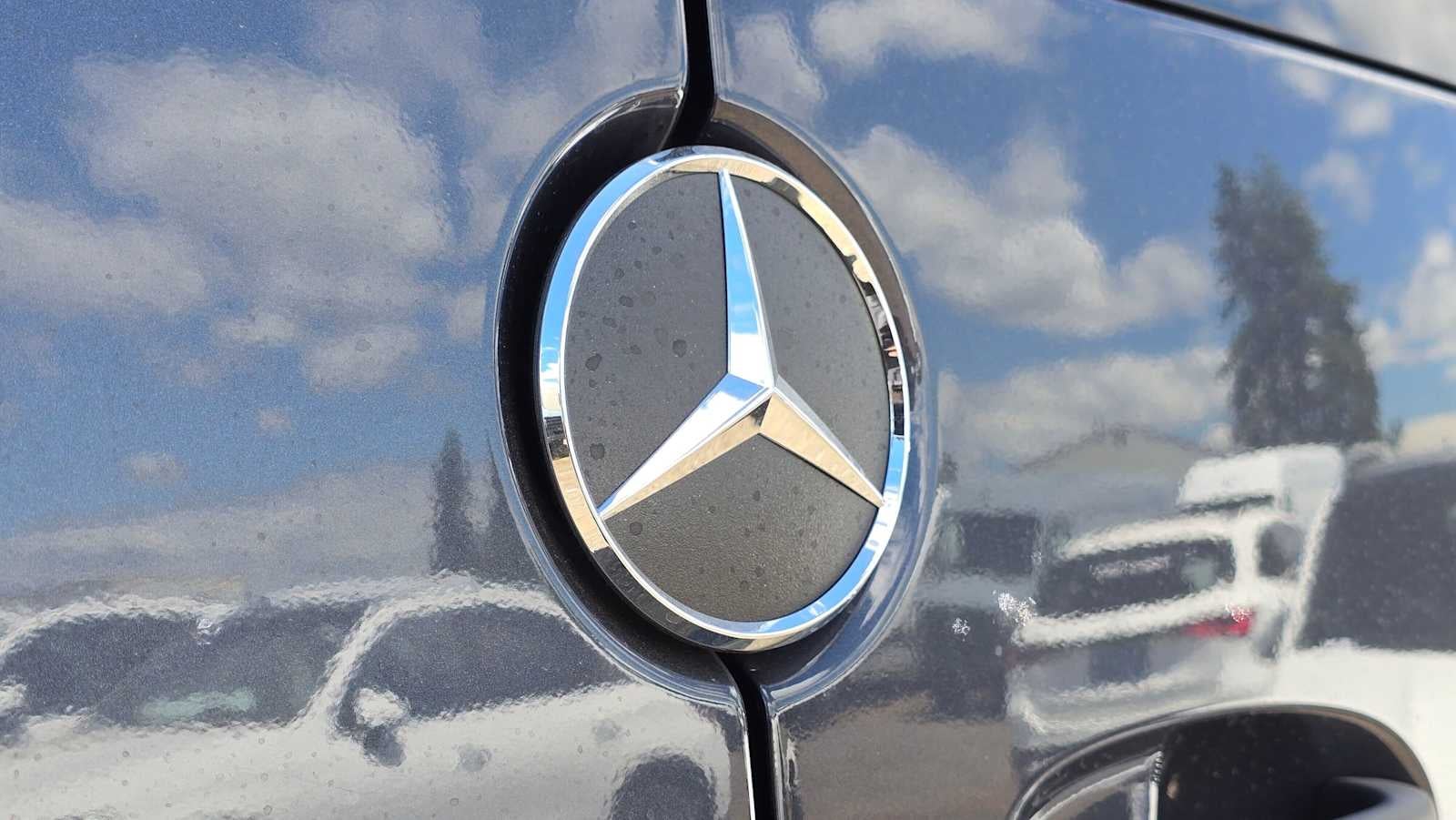 2026 Mercedes-Benz Sprinter 2500 Standard Roof I4 Diesel HO 144 AWD