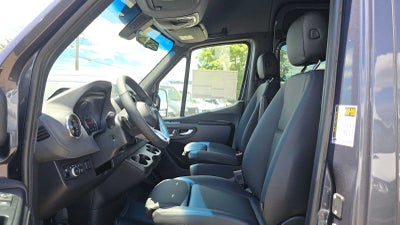 2026 Mercedes-Benz Sprinter 2500 Standard Roof I4 Diesel HO 144 AWD