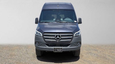 2026 Mercedes-Benz Sprinter 2500 Standard Roof I4 Diesel HO 144 AWD