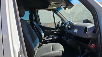 2026 Mercedes-Benz Sprinter 2500 Standard Roof I4 Diesel HO 144 AWD