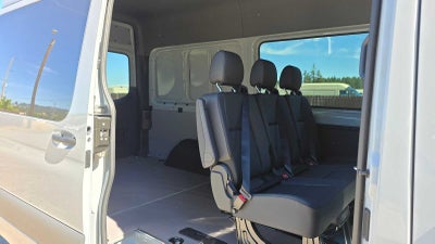 2026 Mercedes-Benz Sprinter 2500 Standard Roof I4 Diesel HO 144 AWD