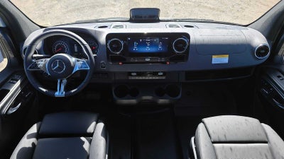 2026 Mercedes-Benz Sprinter 2500 Standard Roof I4 Diesel HO 144 AWD