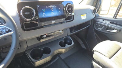 2026 Mercedes-Benz Sprinter 2500 Standard Roof I4 Diesel HO 144 AWD