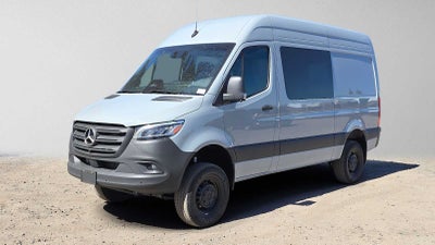 2026 Mercedes-Benz Sprinter 2500 Standard Roof I4 Diesel HO 144 AWD