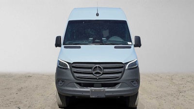 2026 Mercedes-Benz Sprinter 2500 Standard Roof I4 Diesel HO 144 AWD