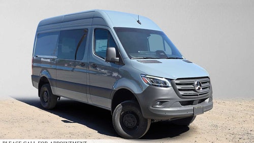2026 Mercedes-Benz Sprinter 2500 Standard Roof I4 Diesel HO 144 AWD