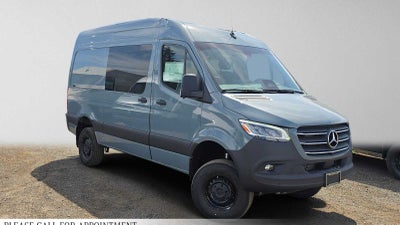 2026 Mercedes-Benz Sprinter 2500 Standard Roof I4 Diesel HO 144 AWD