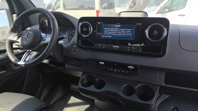 2026 Mercedes-Benz Sprinter 2500 Standard Roof I4 Diesel HO 144 AWD