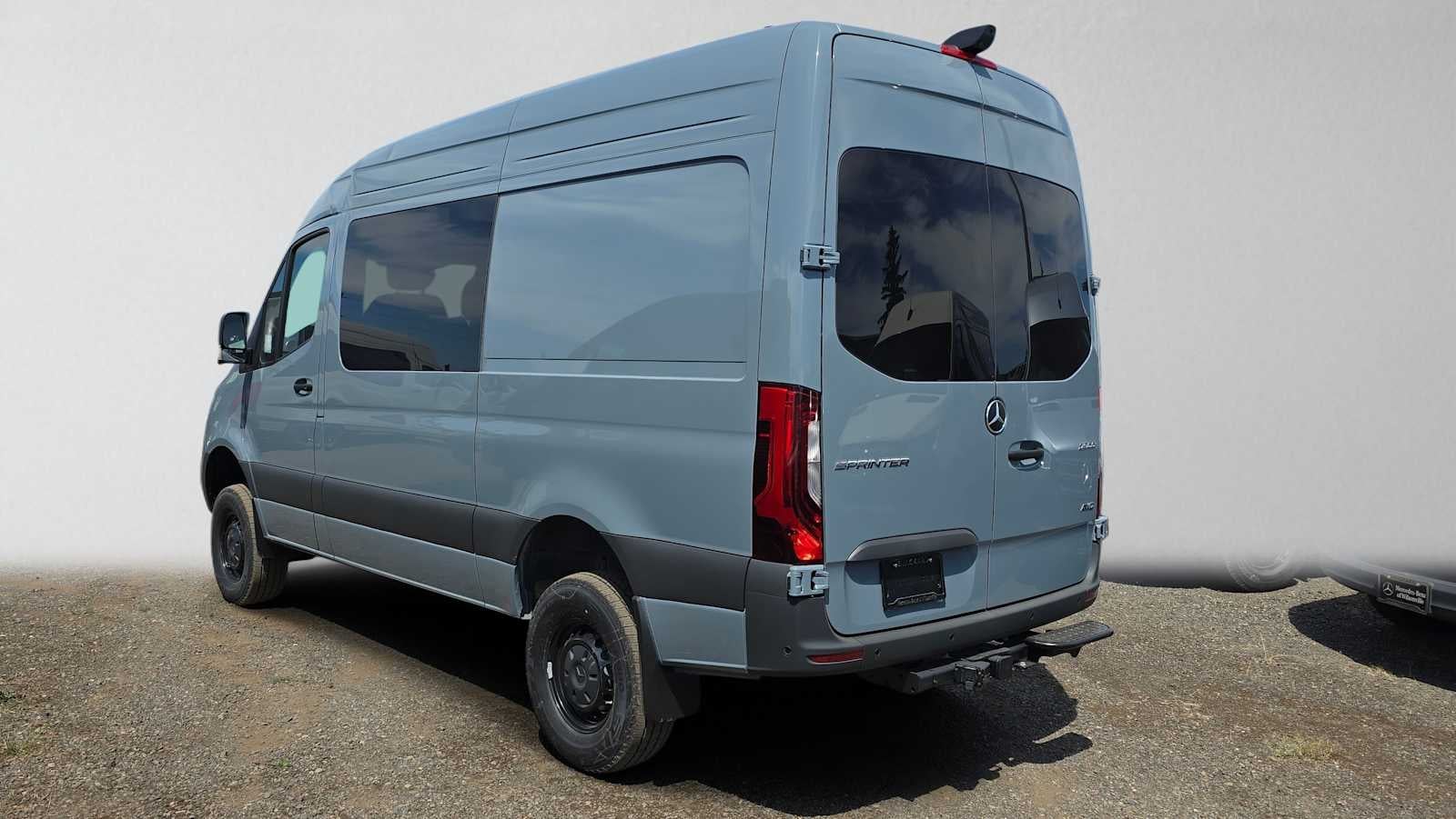 2026 Mercedes-Benz Sprinter 2500 Standard Roof I4 Diesel HO 144 AWD