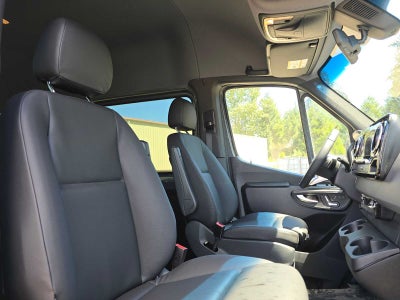 2026 Mercedes-Benz Sprinter 2500 Standard Roof I4 Diesel HO 144 AWD
