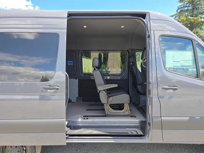 2026 Mercedes-Benz Sprinter 2500 Standard Roof I4 Diesel HO 144 AWD